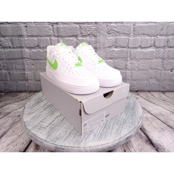 Nike Air Force 1 07 White/Action Green Youth 4.5 Women 6 New In Box - Picture 1 of 13